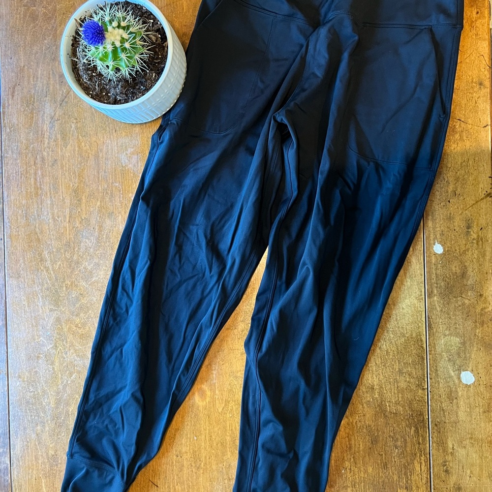 Women’s Black Athletic Jogger Pants Size L – Lightweight Workout Activewear